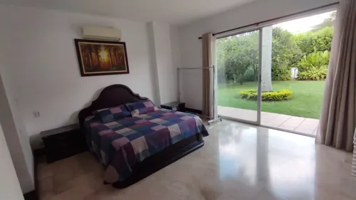 Casa En Venta En Pance. Cod V11497