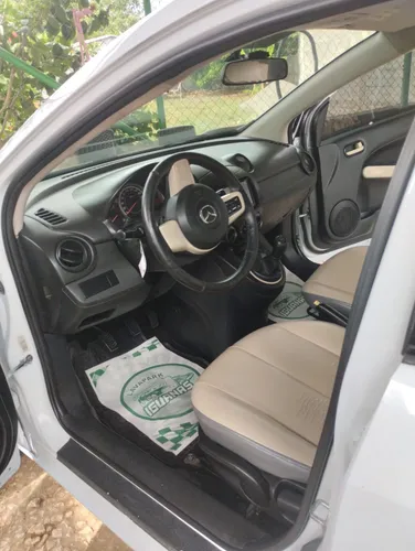 Mazda 2 1.5 15hm8