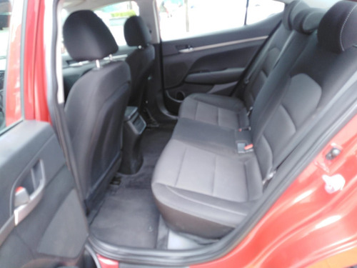 Imagen 15 de 15 de Hyundai Elantra 2018 2.0 Gls Mt