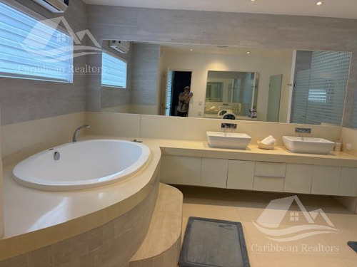 Casa En Venta En Lagos Del Sol Cancun