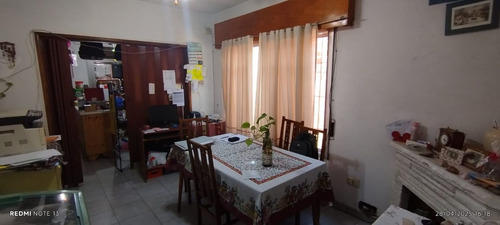 Venta Casa 3 Amb Fcio. Varela Amplio Terreno