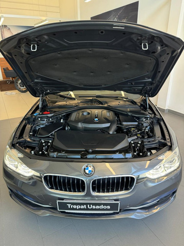 BMW Serie 3 3.0 330i Sedan Sport Line 252cv