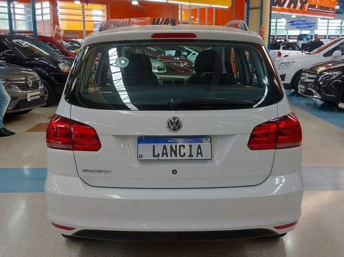 Imagem 5 de 15 de Volkswagen Spacefox 1.6 Msi Trendline 8v