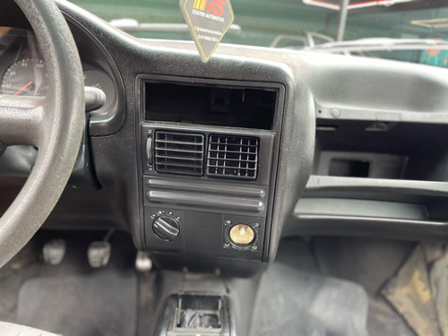 Volkswagen Gol 1.0 Plus 8v 2p