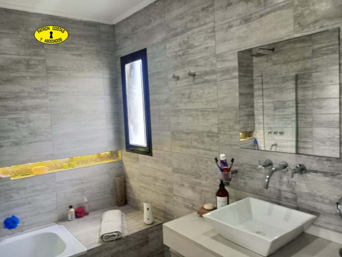 3429ml- Casa En Venta En Santa Irene, Comarcas De Lujan