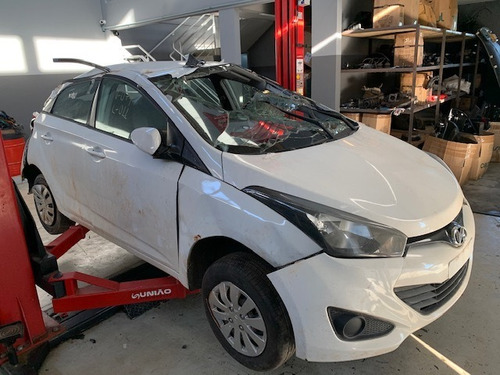Imagem 1 de 14 de Hyundai Hb20 1.6 Sucata Para Retirar Peças Usadas
