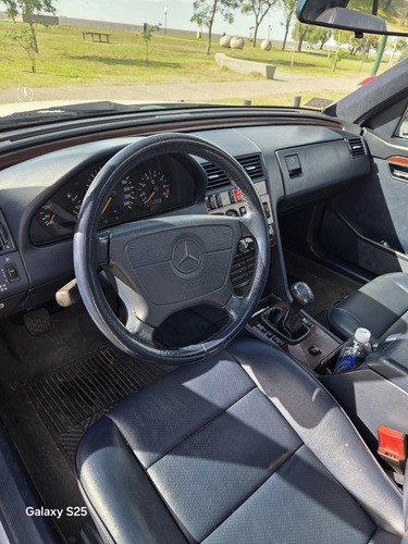 Mercedes-Benz Clase C 1.8 C180 Elegance