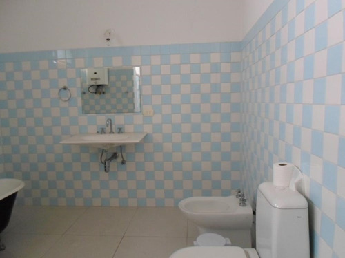Imagem 15 de 30 de Apartamento De 3 Dormitórios Reformado Com Sala Ampla Nos Jardins! - Reo85996