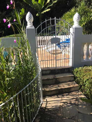 Linda Chácara De 1.200 M² - Cód.095