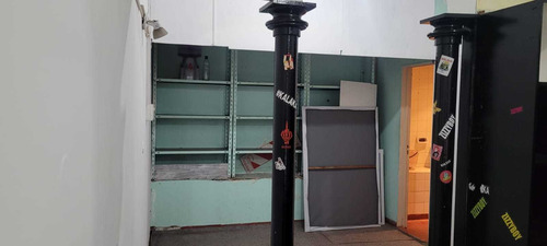 En Venta En Ciudad Jardin Local Local En Pb Edificio Terrazas 34 M2 Con 2 Vidrieras De 3 Mts. F: 9466