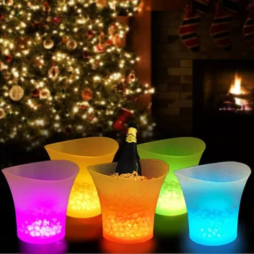 . Hielera Con Luz Led Enfriador Botellas Cerveza Vinos