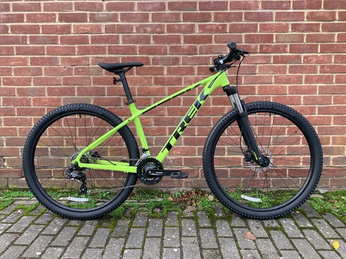 Imagen 2 de 2 de Trek Marlin 6 Marlin 7 Marlin 8 Rockshox Fork Mountain Bike