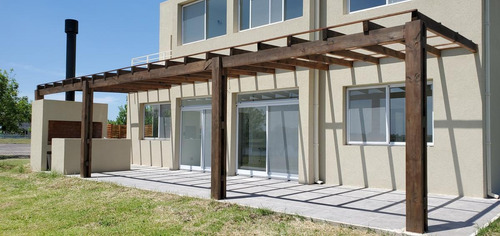 Imagen 6 de 30 de Venta Casa 6 Ambientes A La Laguna El Canton Puertos