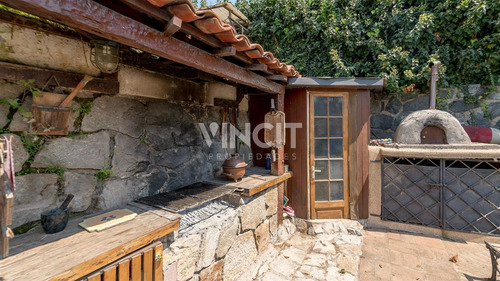 Se Vende Casa De 1 Piso, 4 Dorm En Concón Sector Los Romeros