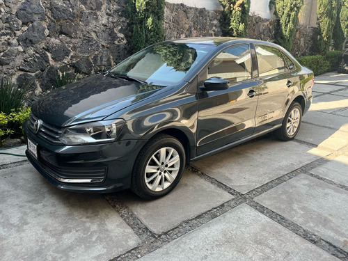 Volkswagen Vento 1.6 Confortline At
