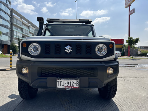 Suzuki Jimny 3p GLX L4 1.5 Man