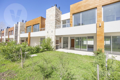 Duplex En Venta Y Alquiler - Canning, Complejo Cabral