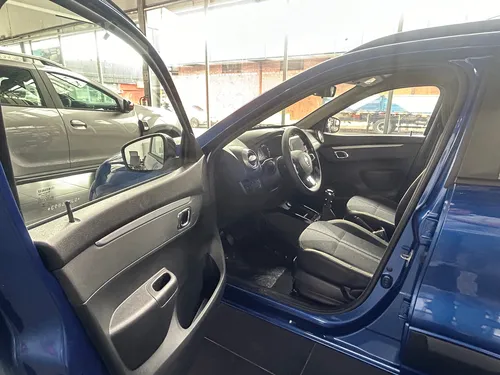 Renault Kwid 1.0 Outsider