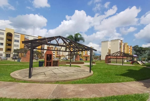 Tree007 Ofrece En Venta Apto. Valles Del Nogal $22.8000