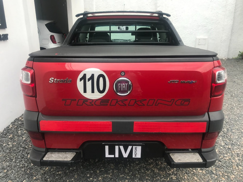 Fiat Strada Trekking 1.3 16v Jtd Año 2016 - Liv Motors