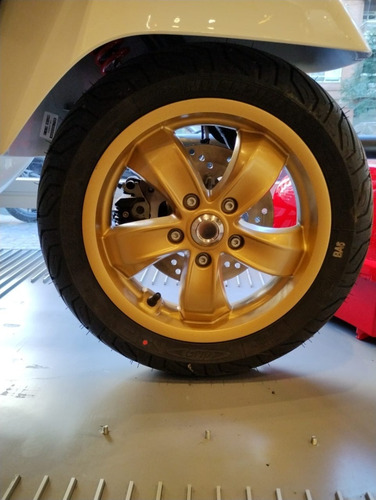 Imagen 14 de 21 de Vespa Gts 300 Racing Sixties Reserva Ya ..!!