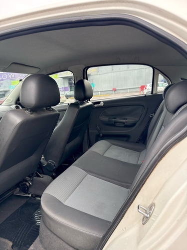 Volkswagen Gol Trend 1.6 Pack I 101cv