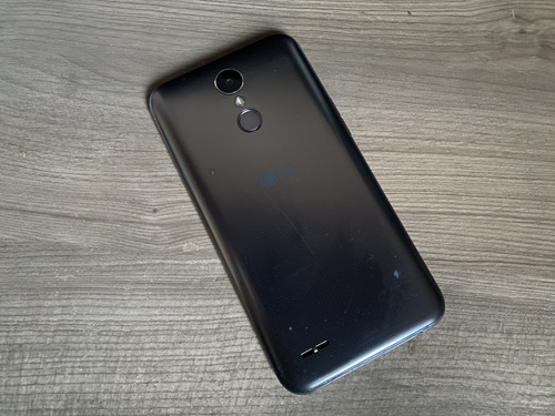 LG K10 2017 32gb Funcionando Perfeitamente + Carregador (Usado)