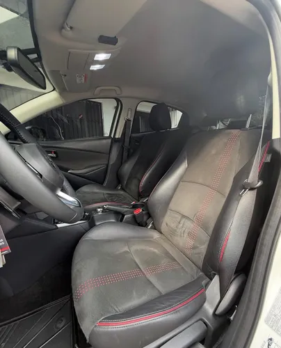 Mazda 2 Gt Lx 2.0
