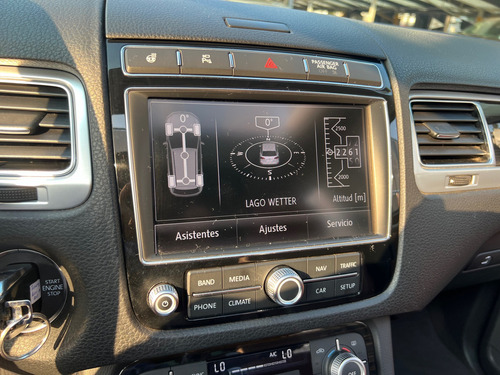 Volkswagen Touareg 3.0 V6 Tdi At