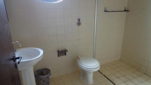 Excelente Chácara Com Piscina Em Itanhaém - 6464