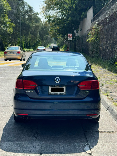 Volkswagen Jetta 2.5 Style Active Mt