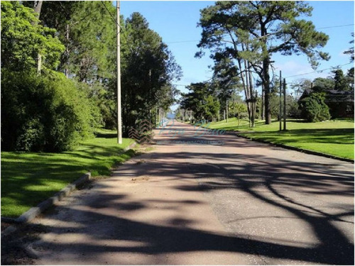 Imagen 10 de 30 de Barrio Privado Boulevard Park