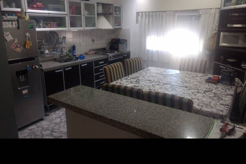 Imagen 2 de 13 de Departamento En Venta En Ramos Mejia