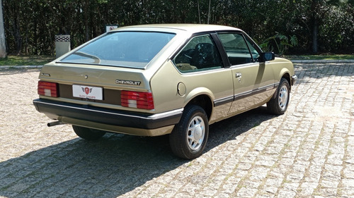 Imagem 12 de 15 de Chevrolet Monza Hatch Sl/e 1.6 Alcool 1983 - Placa Coleção