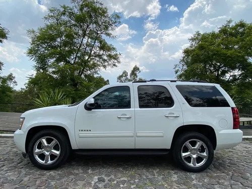 Chevrolet Tahoe C Suv Piel R-17 At