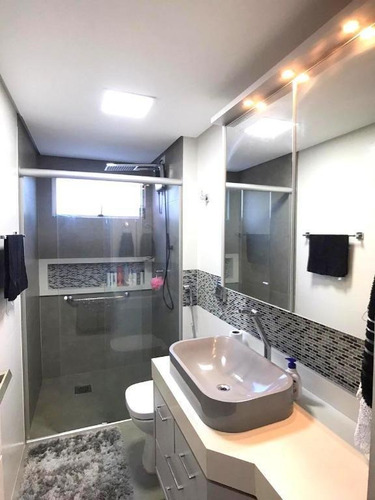 Imagem 9 de 15 de Totalmente Decorado, 3 Dormitórios Sendo 1 Suíte Com 2 Vagas. - Ap5643