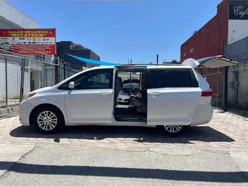 Toyota Sienna 3.5 Xle V6 At
