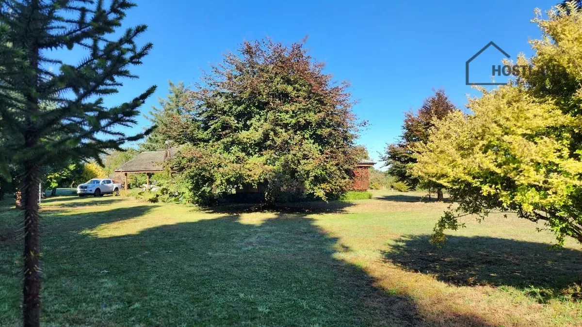 Imagen 4 de 19 de Espectacular Casa Con Orilla De Lago Puerto Varas