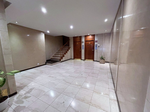 Venta Dpto 3 Amb. Con Balcon Frente Al Shopping