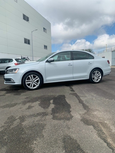 Imagen 6 de 15 de Volkswagen Jetta 2018 2.5 Sportline Tiptronic At