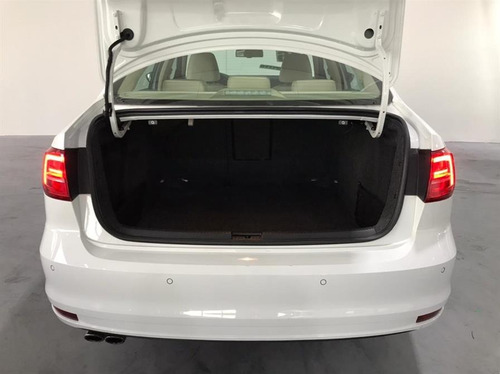 Volkswagen Jetta Highline 2.0 Tsi