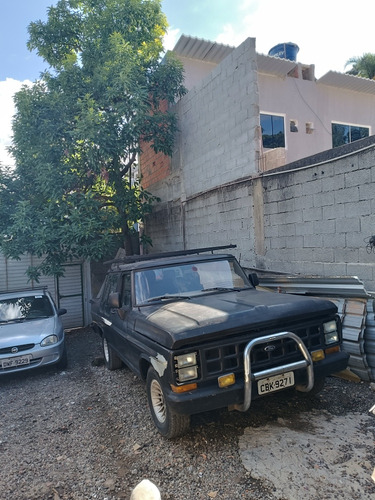 Ford F-100 4.5 L 2p