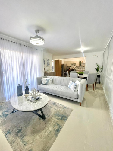 Venta De Apartamento Disponible En El Residencial Mediterraneo Santiago