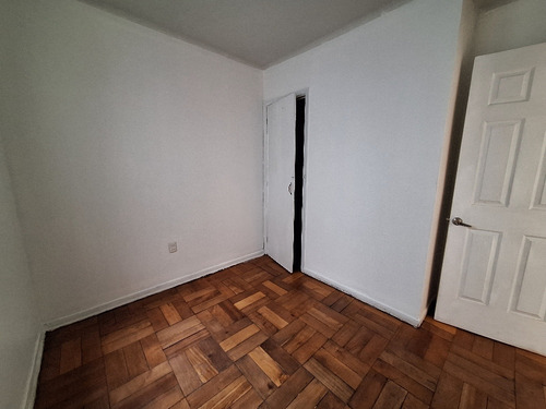 Se Arrienda Departamento 2d/1b/, 2do Piso_metro Irarrázaval