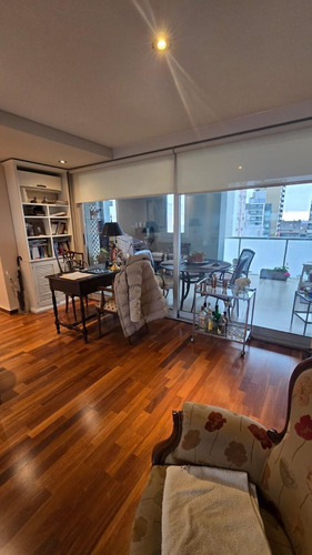 Gran Piso Venta 4 Ambientes En Lomas De Zamora
