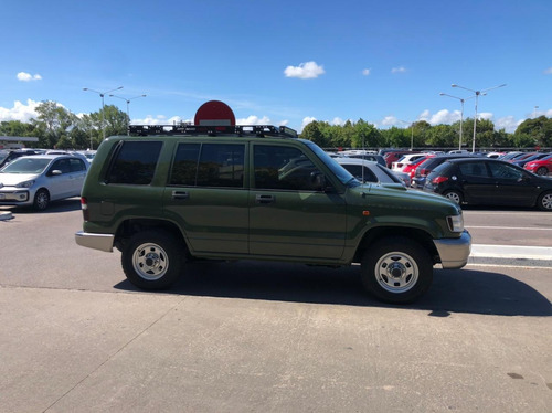 Isuzu Trooper 2001 3.1 I Scout Wagon