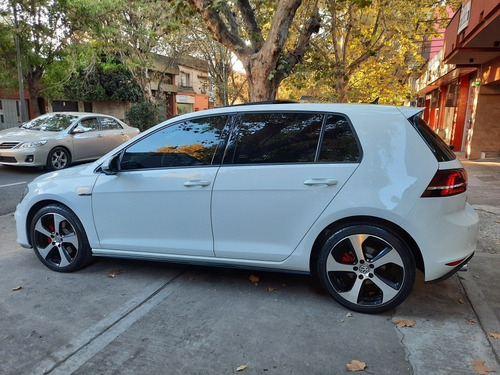 Volkswagen Golf 2017 2.0 Gti Tsi App Connect New Cars
