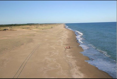 Uruguay / Rocha / Pueblo Nuevo A Mts Del Mar