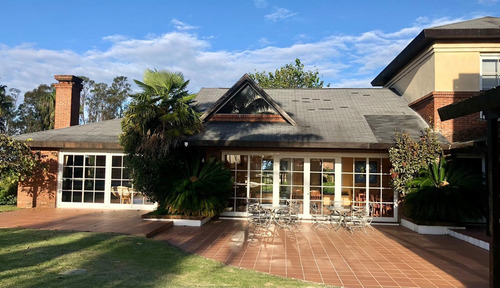 Venta Casa 3 Dorm Barrio Privado Cumbres Carrasco