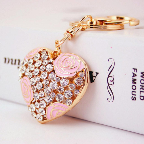 Pendiente Del Llavero Del Corazón De Rose